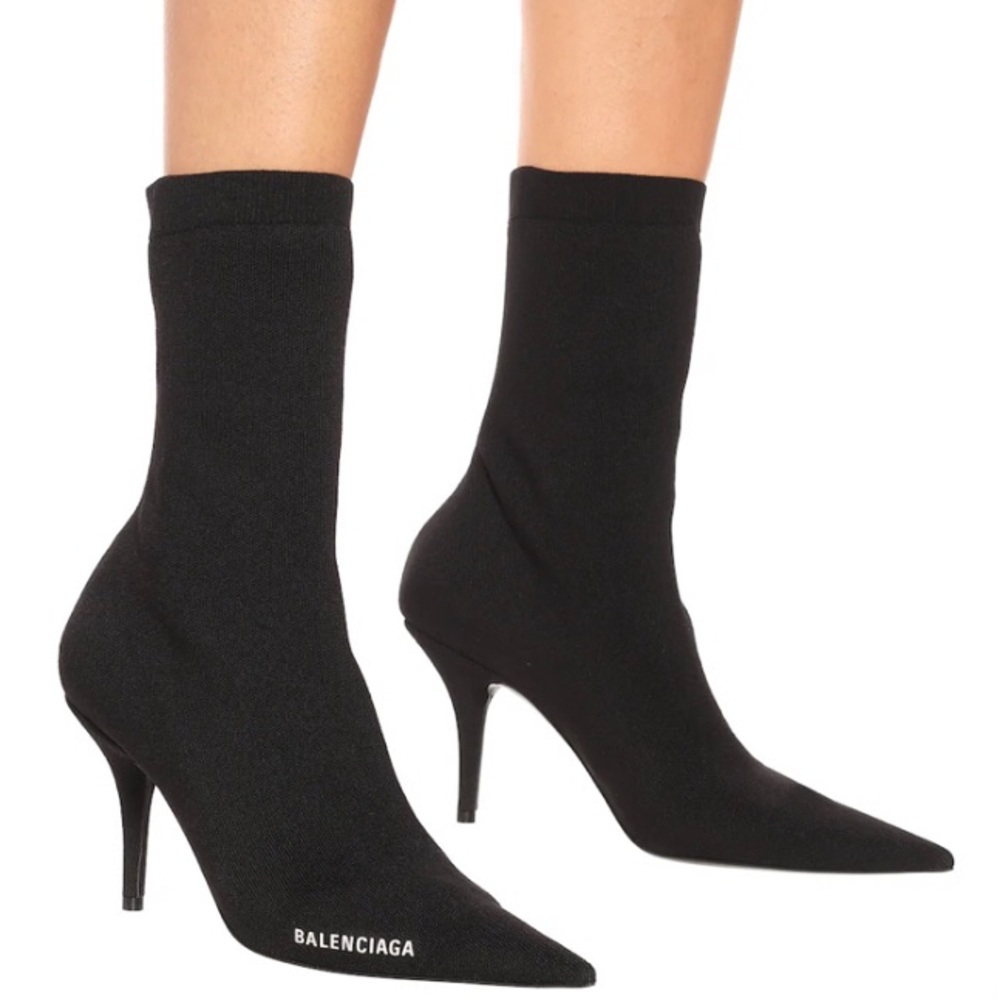 New Balenciaga
Women's Knife 2.0 Knit High Heel Booties Size 35.5